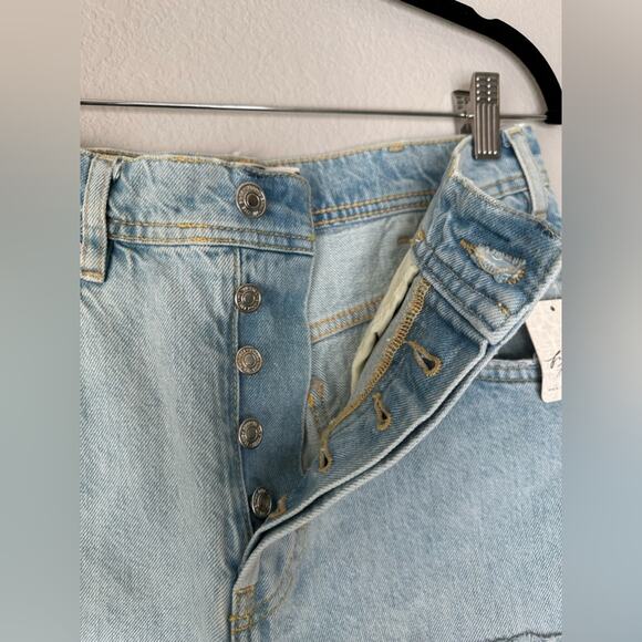 FREE PEOPLE Womens Extreme Wide Leg Light Wash Distressed Denim Jeans Size 25 - Picture 7 of 12